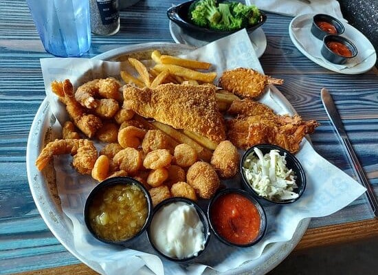 combo-fish-shrimp-fries